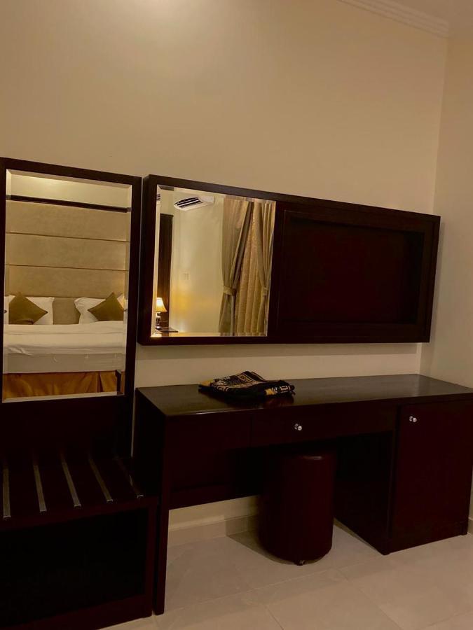 Hotel Moon Gate 2 à Yanbu Extérieur photo